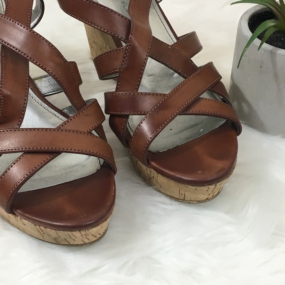 Marc Fisher Brown Gleena Cork Wedges 7 - Picture 4 of 6